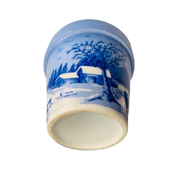VintageCurrier & Ives The Old Homestead In Winter Ceramic Planter Pot Blue White - Picture 6 of 11